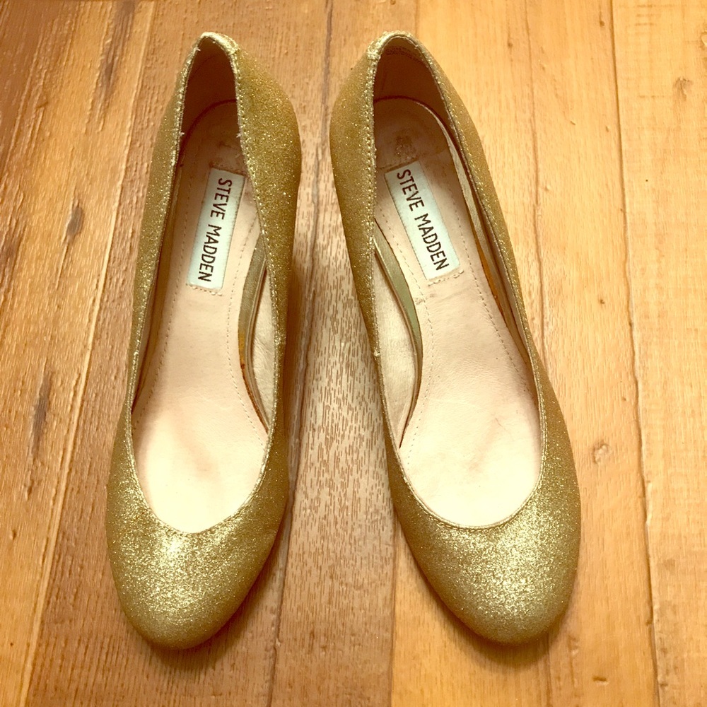 Sparkly shoes
